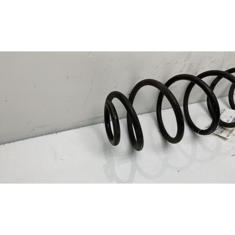 Ressort de suspension arriere droit CITROEN C3 2 Photo n°1