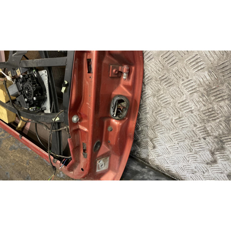 Porte avant gauche AUDI A4 1 Photo n°6