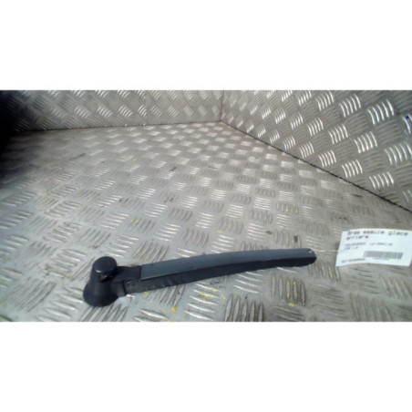 Bras essuie glace arriere VOLKSWAGEN FOX Photo n°1