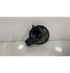 Trappe d'essence PEUGEOT 5008 1