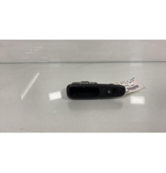 Interrupteur de leve vitre arriere gauche PEUGEOT 5008 1
