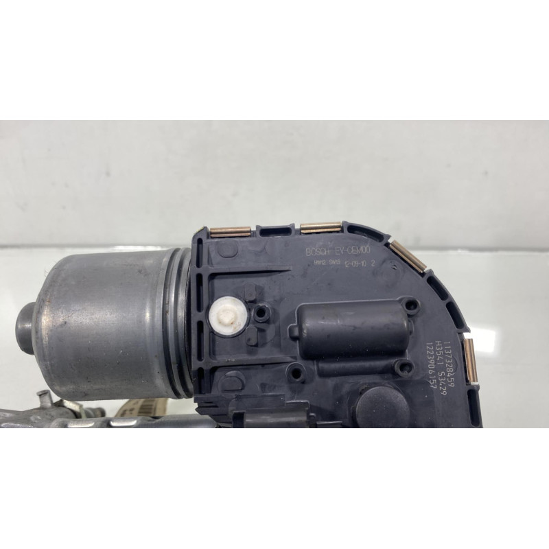 Moteur essuie glace avant gauche PEUGEOT 5008 1 Photo n°4