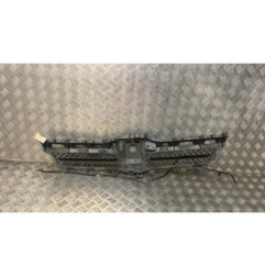 Calandre TOYOTA COROLLA VERSO 2