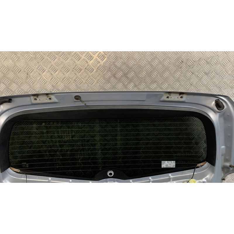 Malle/Hayon arriere TOYOTA COROLLA VERSO 2 Photo n°4