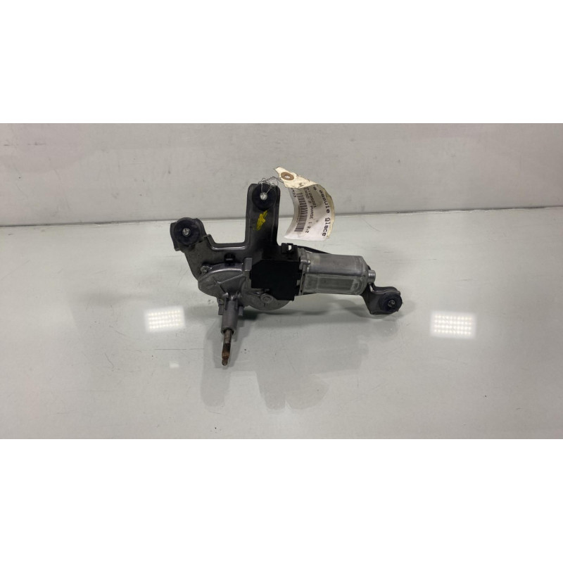 Moteur essuie glace arriere TOYOTA COROLLA VERSO 2 Photo n°1