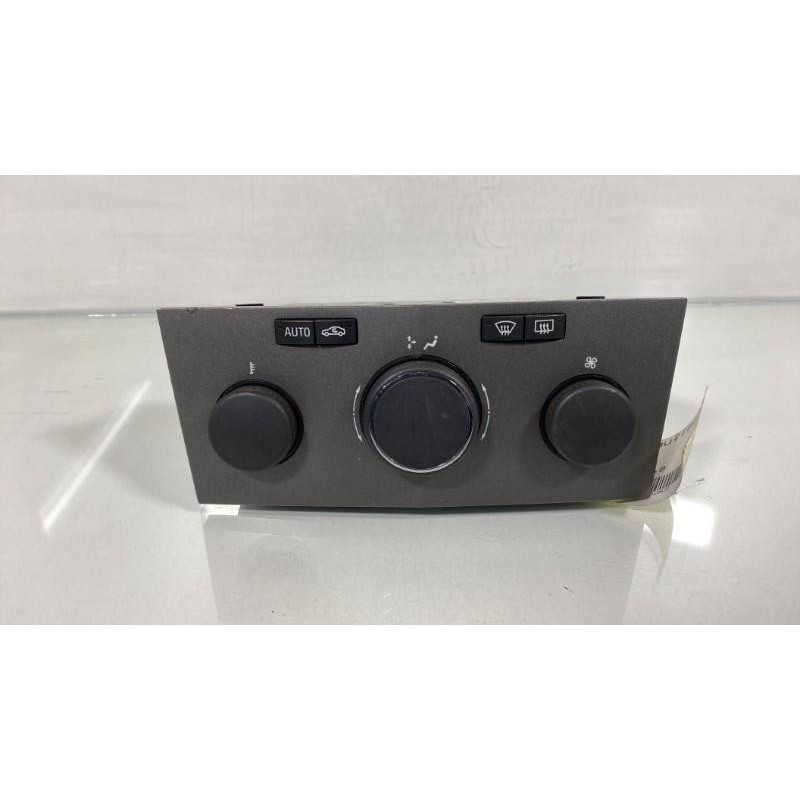 Commande chauffage OPEL ZAFIRA B Photo n°2