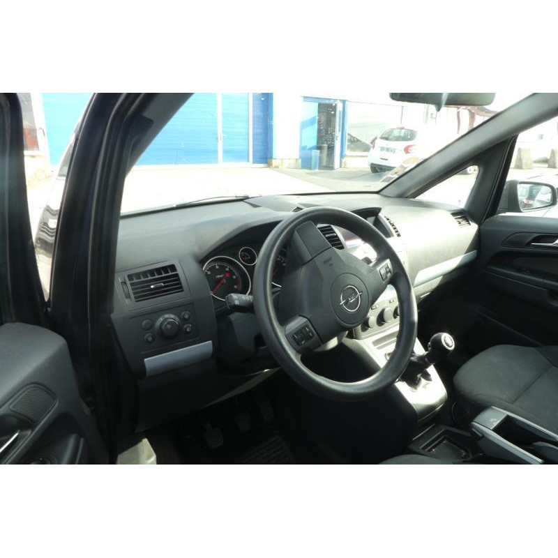 Serrure avant droit OPEL ZAFIRA B Photo n°7