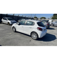 Bouton de warning PEUGEOT 208 1