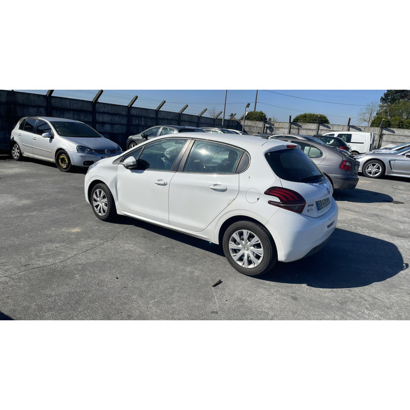 Bouton de warning PEUGEOT 208 1 Photo n°5