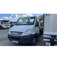 Serrure avant gauche IVECO DAILY 3