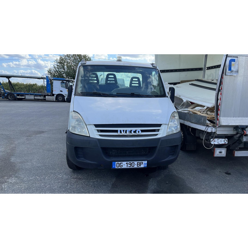 Vase de lave glace IVECO DAILY 3 Photo n°5