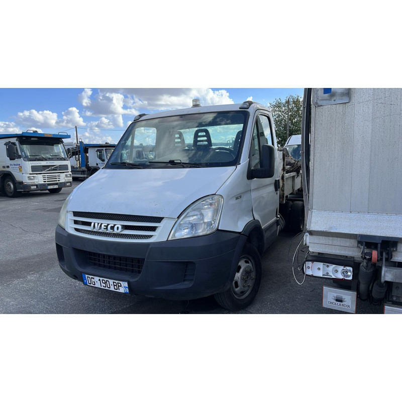 Vase de lave glace IVECO DAILY 3 Photo n°9