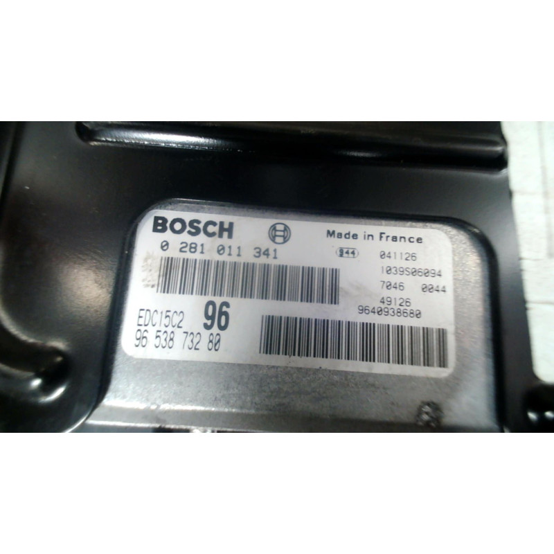Calculateur moteur PEUGEOT 307 Photo n°2