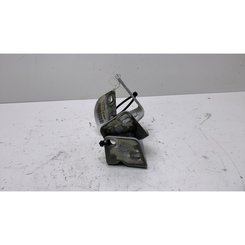 Charniere de capot RENAULT TRAFIC 2 Photo n°1