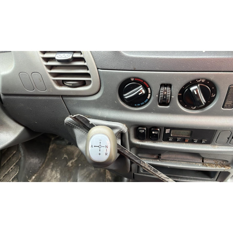 Serrure avant droit MERCEDES SPRINTER 1 Photo n°13