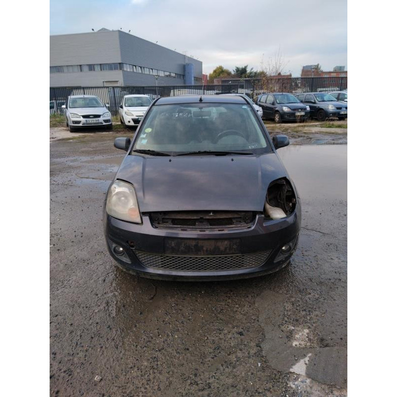 Vitre arriere gauche FORD FIESTA 5 Photo n°12