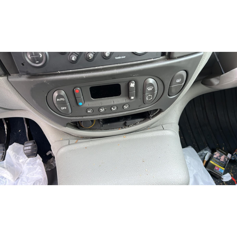 Leve vitre electrique avant droit RENAULT SCENIC 1 Photo n°9