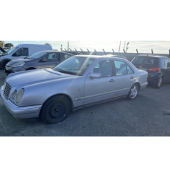 Serrure avant droit MERCEDES CLASSE E 210
