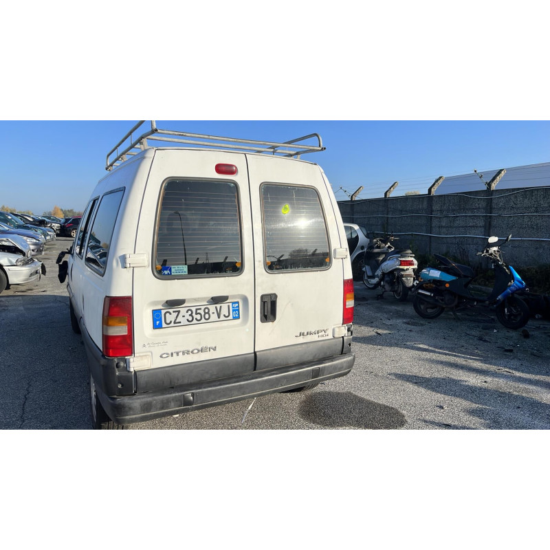 Porte avant droit CITROEN JUMPY 1 Photo n°11