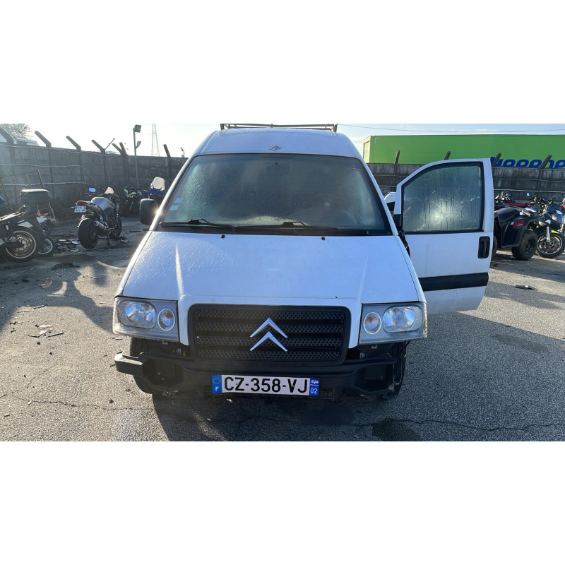 Porte avant droit CITROEN JUMPY 1 Photo n°17