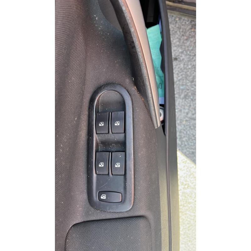 Ceinture avant droit RENAULT MEGANE 2 Photo n°5