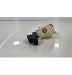 Interrupteur de leve vitre avant droit PEUGEOT 3008 1