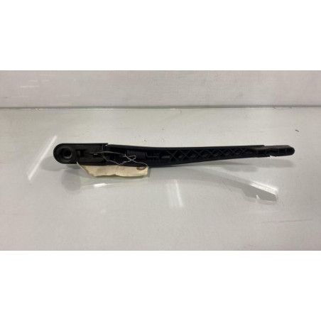 Bras essuie glace arriere PEUGEOT 208 1