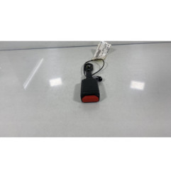 Attache ceinture avant droit PEUGEOT 208 1