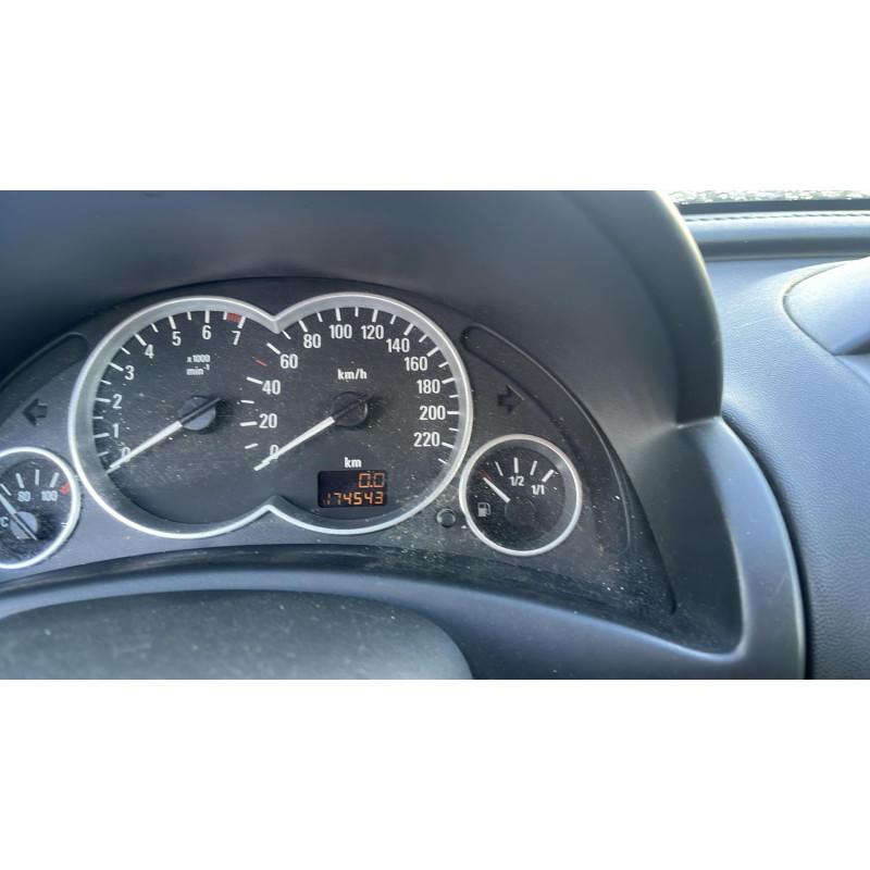 Porte avant droit OPEL TIGRA 2 Photo n°7