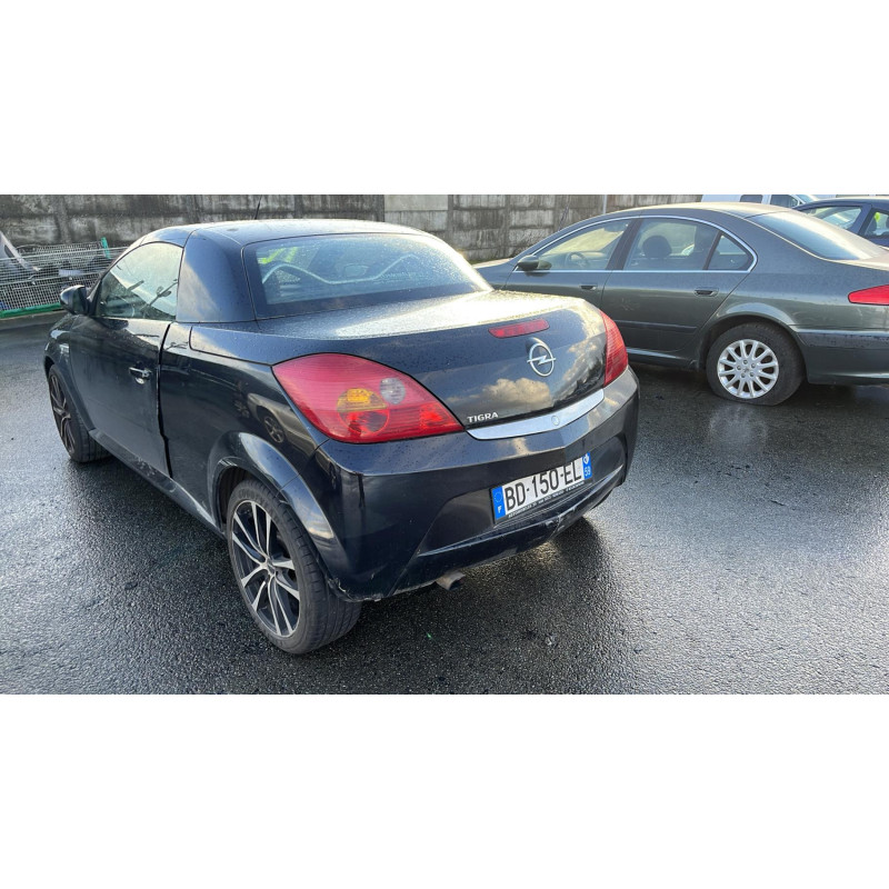 Porte avant droit OPEL TIGRA 2 Photo n°8