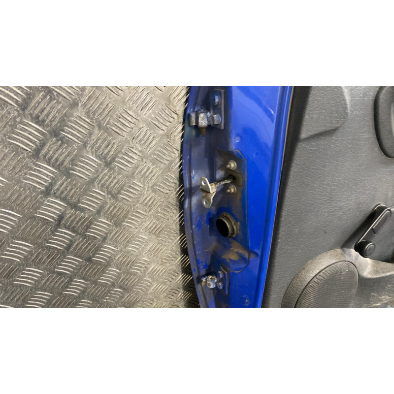 Porte avant droit PEUGEOT PARTNER 1 Photo n°7