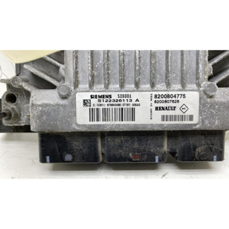 Calculateur moteur RENAULT MEGANE 2