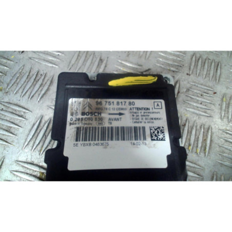 Boitier air bag PEUGEOT 3008 1