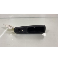 Interrupteur de leve vitre arriere droit PEUGEOT 3008 1