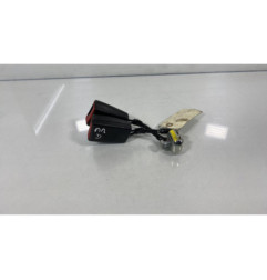 Attache ceinture arriere droit VOLKSWAGEN POLO 4 Photo n°1