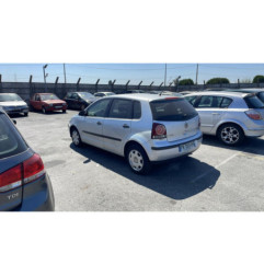 Attache ceinture arriere droit VOLKSWAGEN POLO 4
