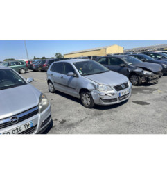 Attache ceinture arriere droit VOLKSWAGEN POLO 4