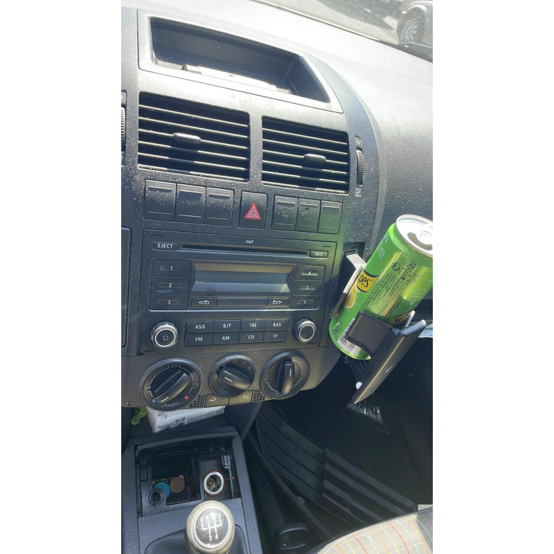Attache ceinture arriere droit VOLKSWAGEN POLO 4 Photo n°11