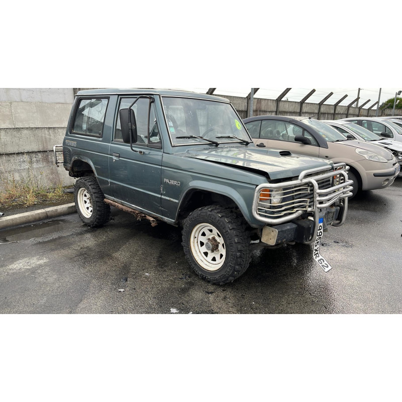 Optique avant principal gauche (feux)(phare) MITSUBISHI PAJERO 1 Photo n°5