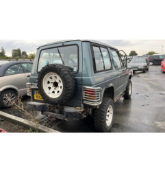 Optique avant principal gauche (feux)(phare) MITSUBISHI PAJERO 1