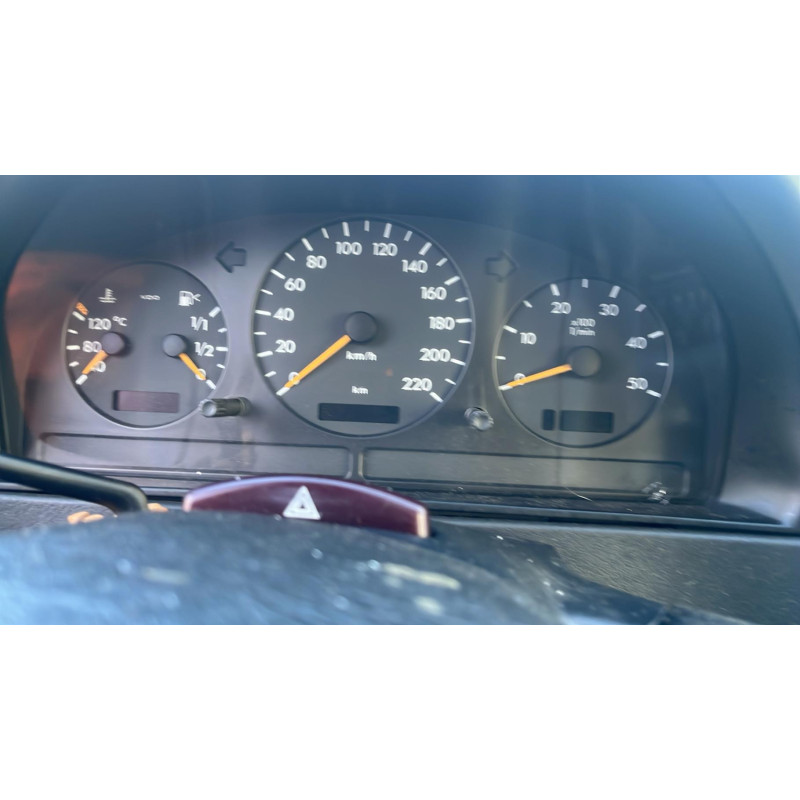 Capot MERCEDES CLASSE M 163 Photo n°16