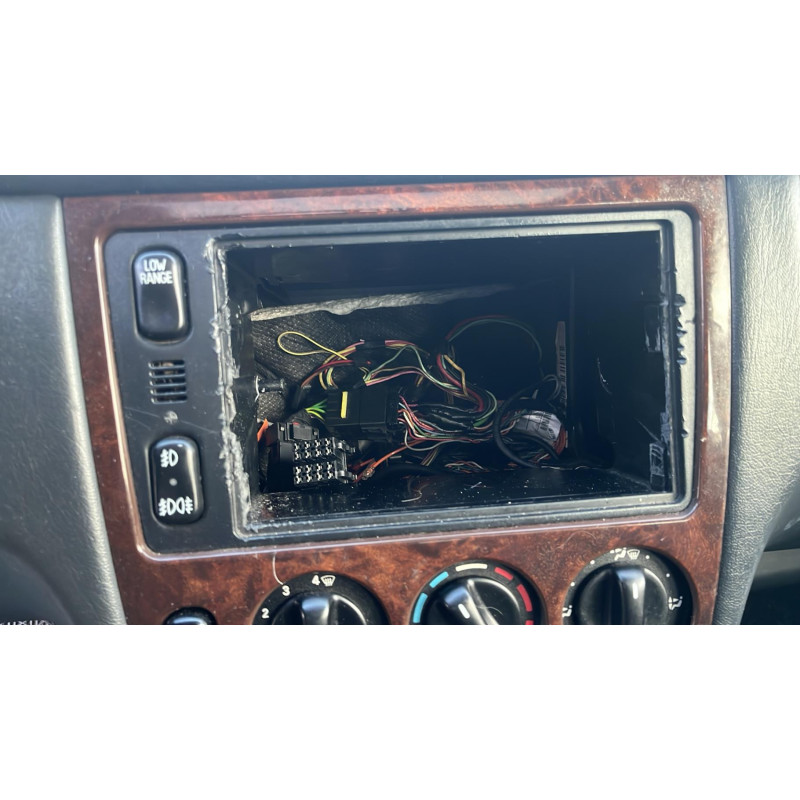 Capot MERCEDES CLASSE M 163 Photo n°18