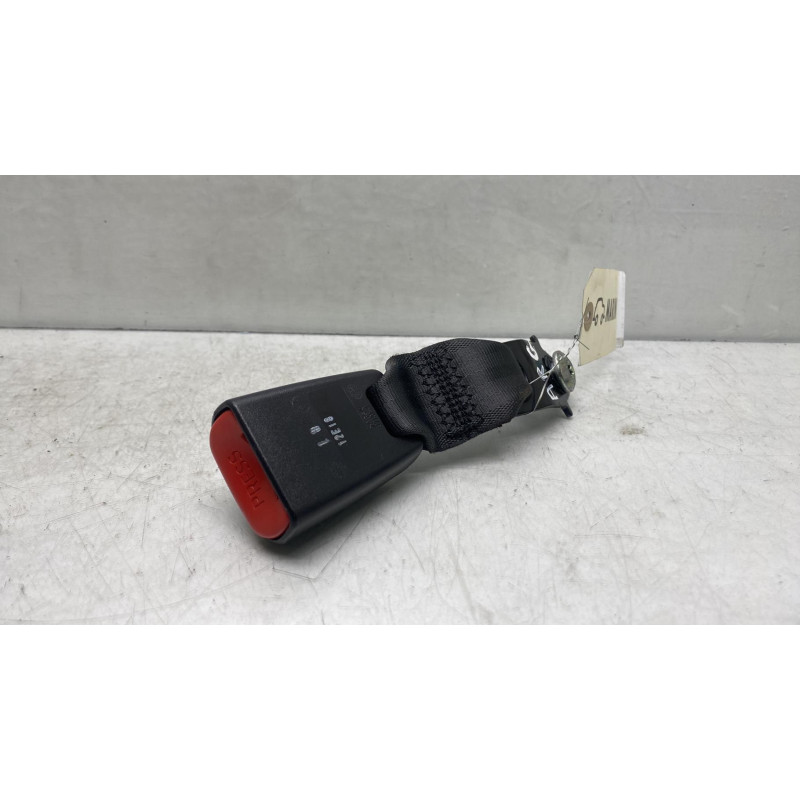 Attache ceinture arriere gauche CHEVROLET CAPTIVA Photo n°2