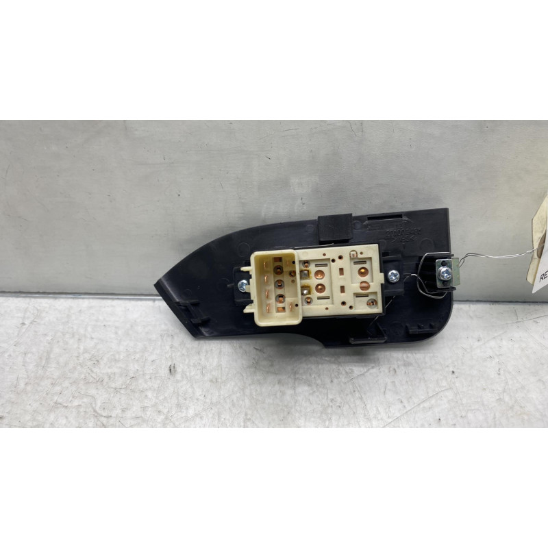 Interrupteur de leve vitre arriere gauche CHEVROLET CAPTIVA Photo n°3