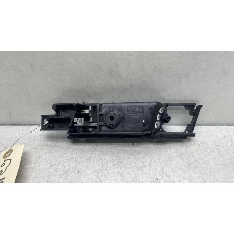 Poignee interieur arriere droit CHEVROLET CAPTIVA Photo n°3
