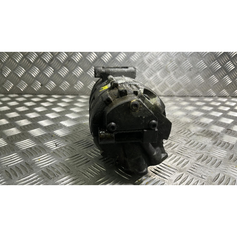 Compresseur clim RENAULT MASTER 3 Photo n°1