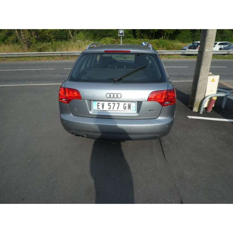 Feu arriere secondaire gauche (feux) AUDI A4 2 Photo n°11
