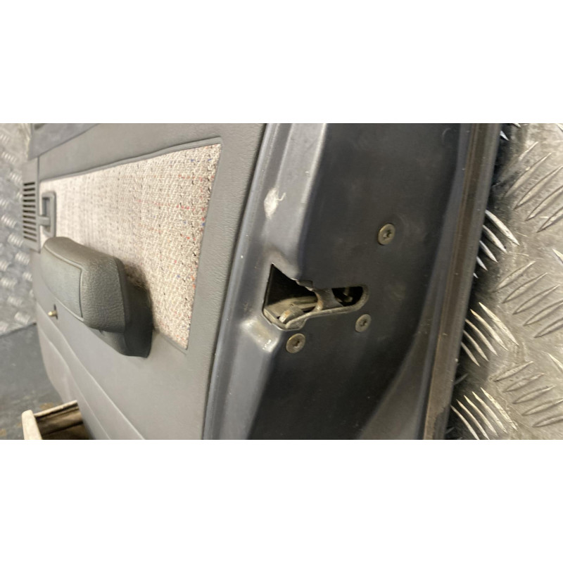 Porte avant droit PEUGEOT 205 Photo n°1