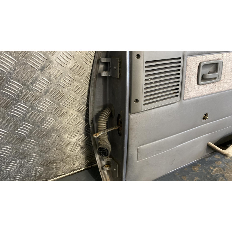 Porte avant droit PEUGEOT 205 Photo n°5