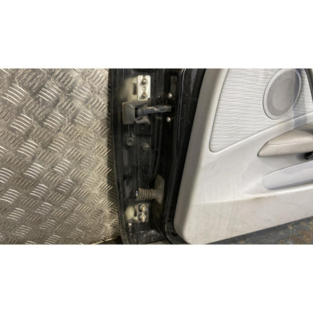 Porte avant droit BMW SERIE 1 E81 Photo n°1